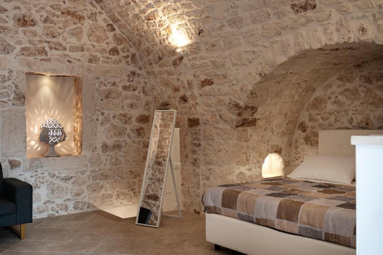 white room Ostuni Exterior foto